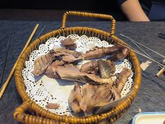-高家烧鸽子烧烤店63年