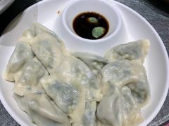 菠菜素水饺-四季厨房 鲁菜·孔府烤鸭(高新万达店)
