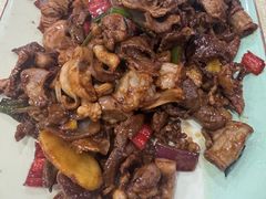-标记美食新鲜猪杂(兴南大道店)