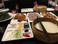 -皇城根北京风味主题餐厅(中海环宇城店)
