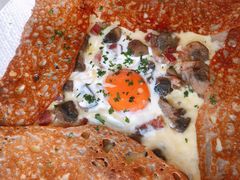 鸡蛋蘑菇熏肉荞麦可丽饼-RAC BAR(安福路店)