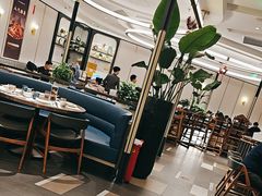 -港丽餐厅(正大店)