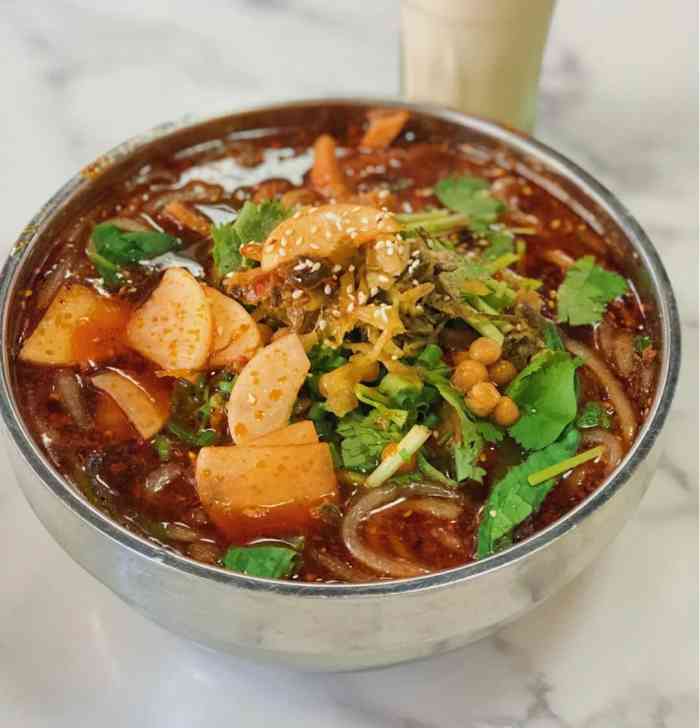 叼嘴巴儿重庆粉面(梅林店)-"梅林的叼嘴巴儿重庆粉面一直都想来尝尝