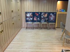 -白兔子密室(长寿路店)