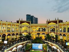 -佛罗伦萨小镇广佛名品奥特莱斯(疏港路店)