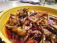 招牌香辣蟹-休记光头香辣蟹干锅店(衣冠庙店)