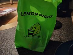 -柠檬向右(宝杨宝龙店)
