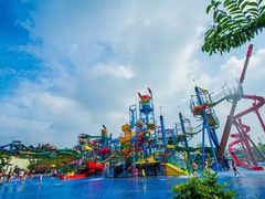 -泸州欢乐派海滩公园