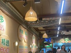 -云阿蛮云南生烫牛肉米线(奉贤路店)