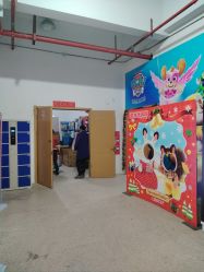 -逝水玩具折扣店