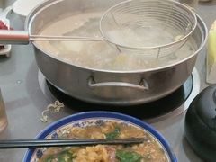 -官塘陈记鱼生·潮汕砂锅粥·牛肉火锅(潮枫路总店)