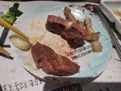 -唯成•韩国炭火烤肉 유성고기