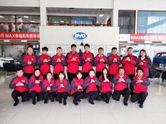 -比亚迪弘仁锐豪4S店-停车场