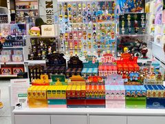 -泡泡玛特POPMART(蓝色港湾店)