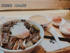 大碗过瘾双拼-熊吞·大碗丼烧肉饭(清江浦区万达店)