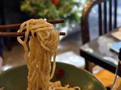 -鼓楼吃面·肉啃肉(南锣鼓巷店)
