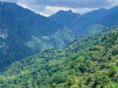 -秦岭终南山世界地质公园翠华山景区