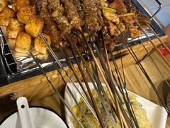 -烤满分·东北烧烤(首经贸店)