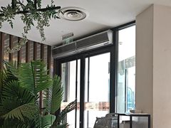 -必胜客(WOW中央公园店)