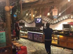 -老牌坊云南鱼豆花火锅(爱建店)