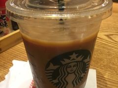 -星巴克(静安嘉里中心B2店)