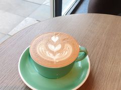 燕麦奶澳白-Wagas沃歌斯(大学路店)