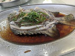-辉记虾塘海鲜农庄