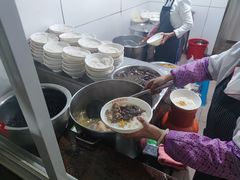 -文山荷鲜居(翠湖店)