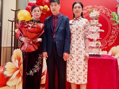 -泓历皇朝酒店(东亭店)