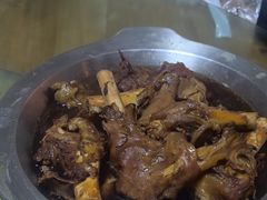 -聚首堂·特色小吃·肘子(什刹海德胜门店)