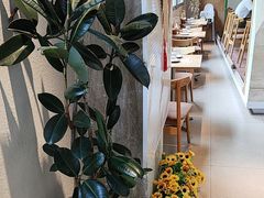 -龙治汉堡(中华城店)