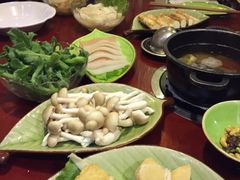 -一叶一世界•素食餐厅(环球中心店)