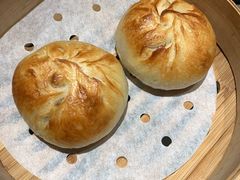 烤破酥包-云海肴·汽锅鸡·云南菜(高德置地店)