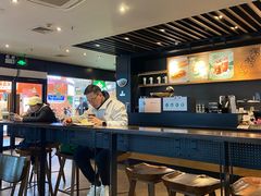 -星巴克(上海南站店)
