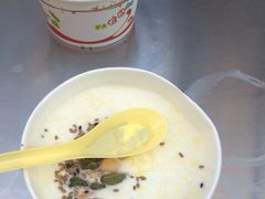 -清真老马家国华牛奶鸡蛋醪糟(正宁路店)