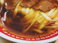 -刘百味粉馆(五一华府店)