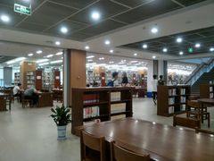 -公益图书馆(江南大学店)