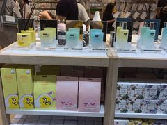 -名创优品(海珠乐峰广场店)