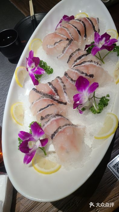 龙隆昌·鲜品火锅·江湖烤鱼活点乌鱼片图片