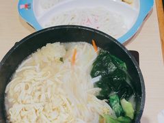 -灵芝妹子海鲜米线(凯德和平广场店)