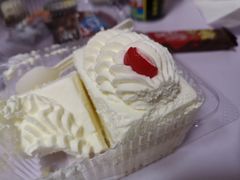 -红宝石·鲜奶小方·海派西点房(金杨店)