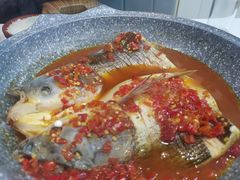 -独一佳老胡湘菜馆(矿山路店)