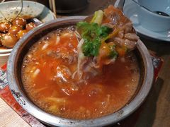 石锅肥牛-蜜桃餐厅·伴山(湖滨商业街店)