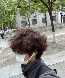 -米娜男士新国潮理发馆
