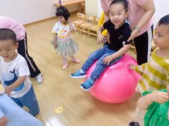 -黄浦乐烁龙鱼宝贝托育园(海潮路校区)