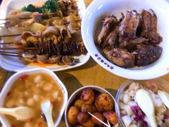 -八一路好吃街(雨田商务大厦店)