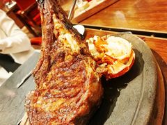 -恰餐厅及酒吧 CHAR Bar & Grill (北京丽都皇冠假日店)