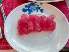 黄鳍金枪鱼-锦厨国际自助餐厅 · 云端景观 (昆明索菲特大酒店)