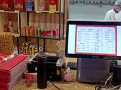 -闫家驴肉老店(华电一校店)