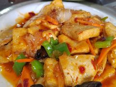 -金卯白肉罩火烧